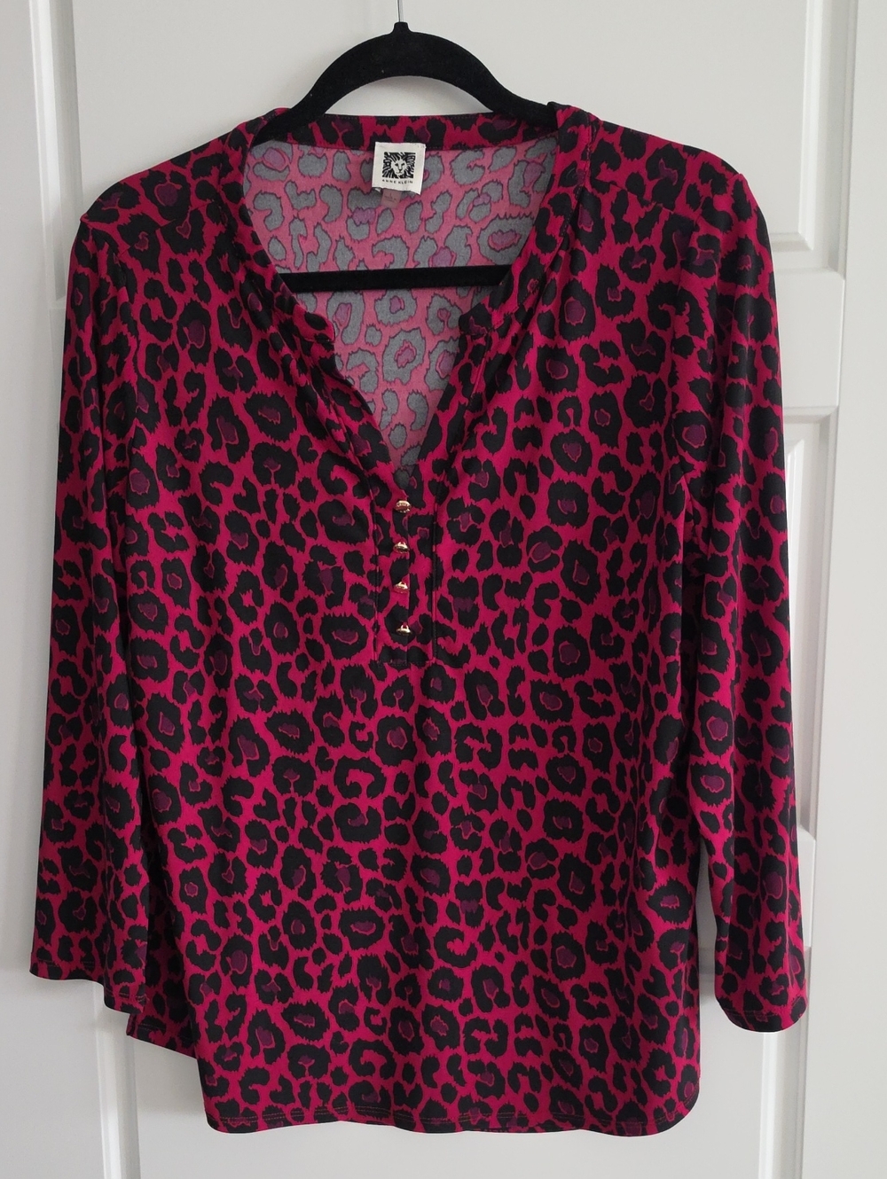 Anne Klein Fuchsia and Black Leopard Print Tunic with V-Neck